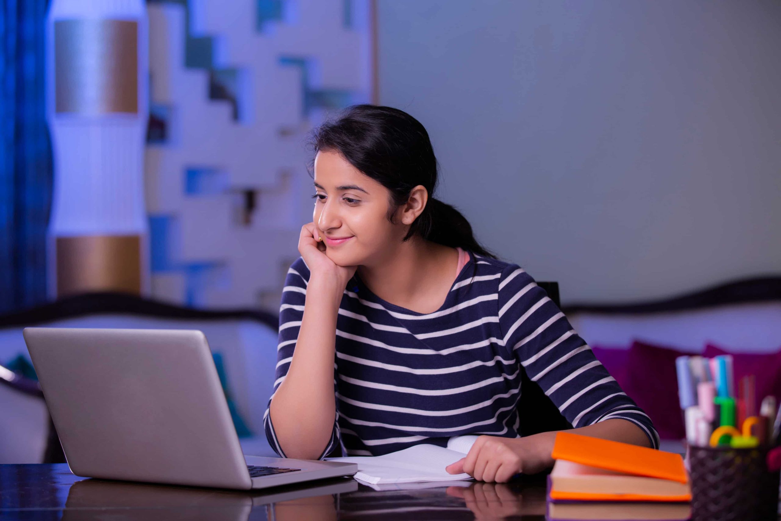 <center>¿Hacia quién o quiénes van dirigidos los esfuerzos del marketing en instituciones educativas?</center>